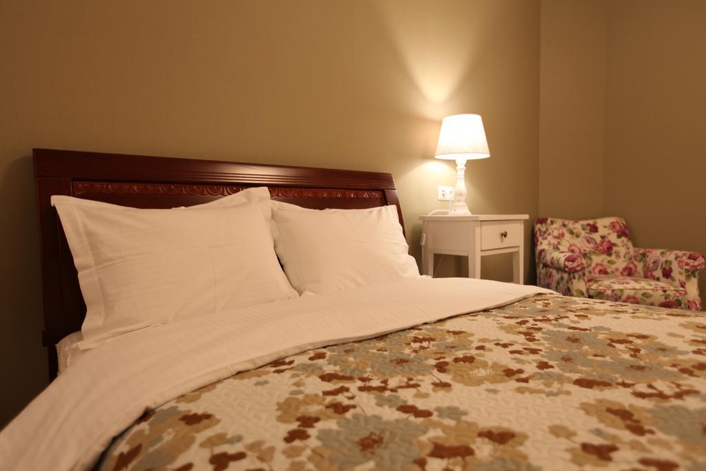 Grace Apartments Boryspilʼ Екстериор снимка